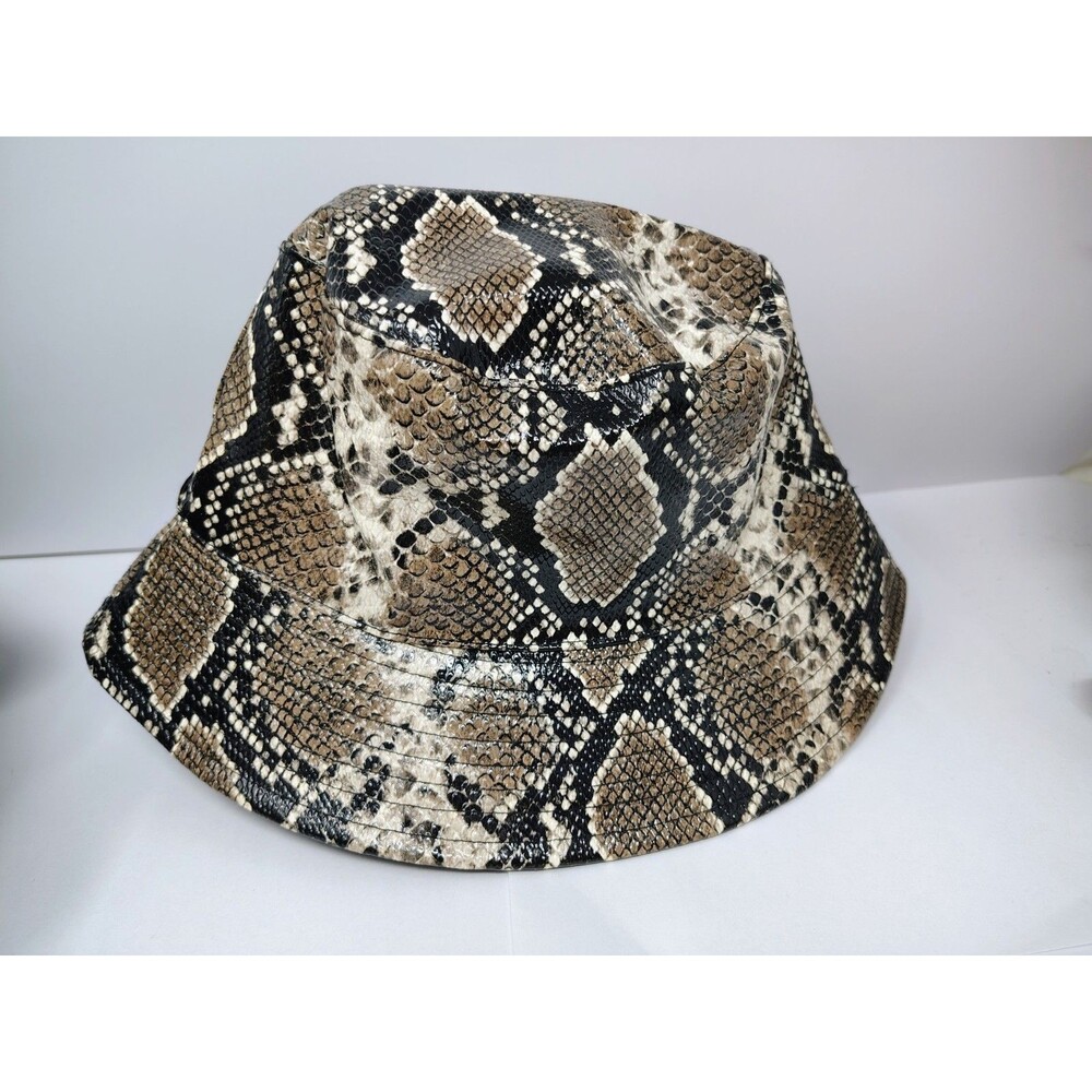 Bershka Bucket hat Faux Snake Skin New With Tags One Size Adult